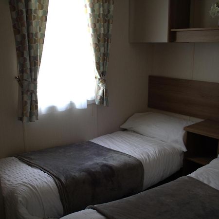 41 The Meadows Luxury Hot Tub Holidays Tattershall Lakes Buitenkant foto