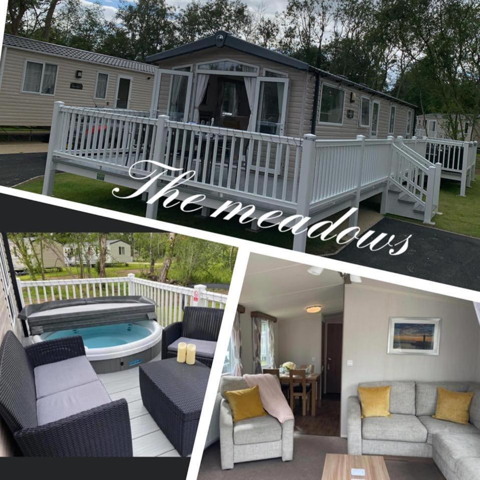 41 The Meadows Luxury Hot Tub Holidays Tattershall Lakes Buitenkant foto