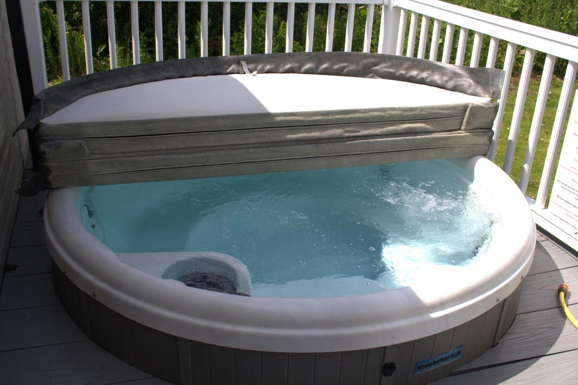 41 The Meadows Luxury Hot Tub Holidays Tattershall Lakes Buitenkant foto