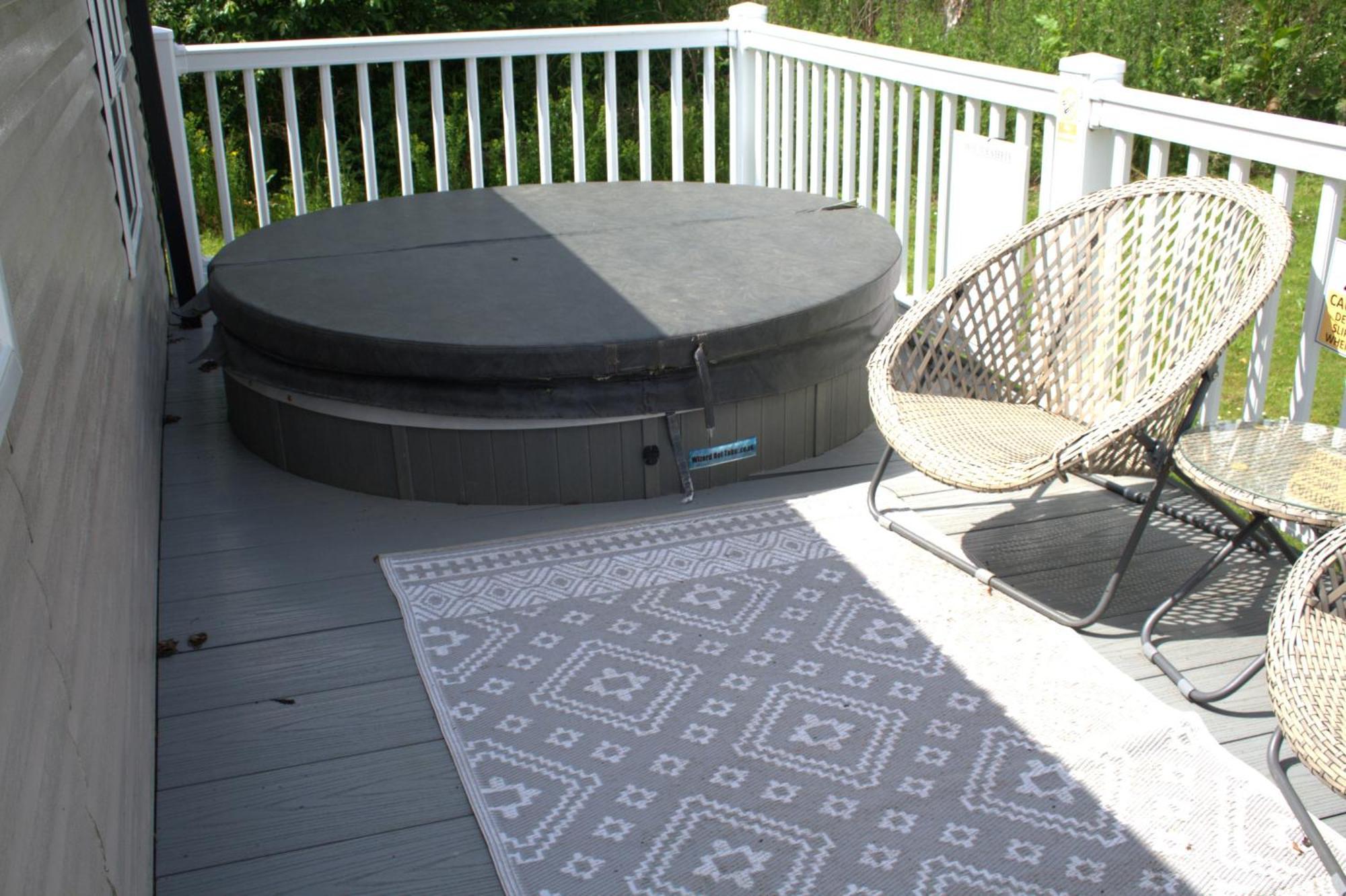 41 The Meadows Luxury Hot Tub Holidays Tattershall Lakes Buitenkant foto